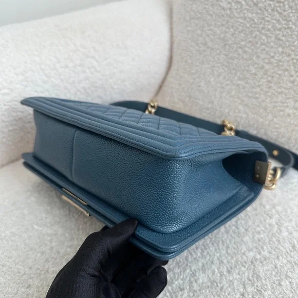 Chanel Leboy Medium Caviar Blue Handbag GHW series 23 - Picture 11 of 16